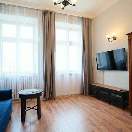 Apartamenty Everysky - Plac Ratuszowy 51 イェレニャ・グーラ エクステリア 写真